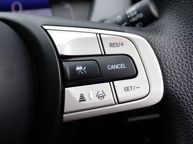 ホンダ　フィット　ｅ：ＨＥＶ