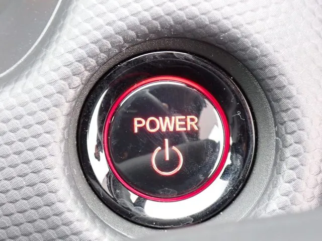 ホンダ　フィット　ｅ：ＨＥＶ