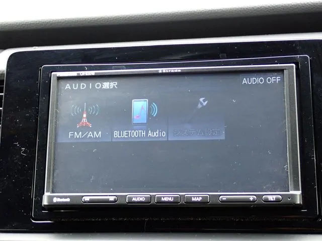 ホンダ　フィット　ｅ：ＨＥＶ