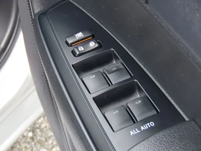 カローラフィールダー（トヨタ）の車両写真