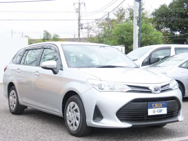 カローラフィールダー（トヨタ）の車両写真