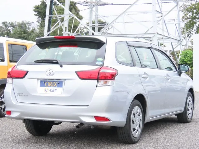 カローラフィールダー（トヨタ）の車両写真