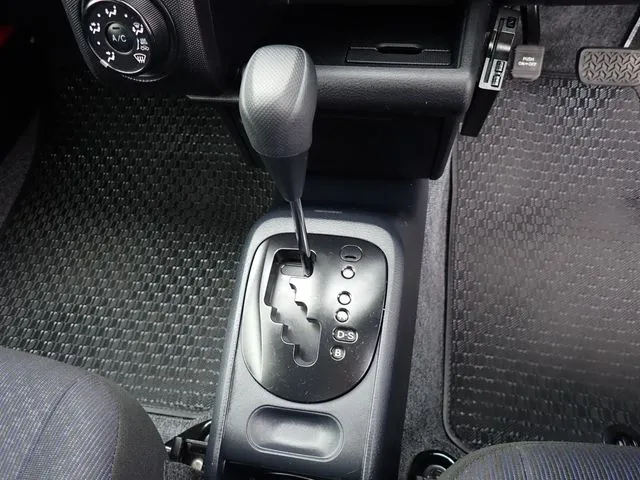 マツダ ファミリアバン 2WD