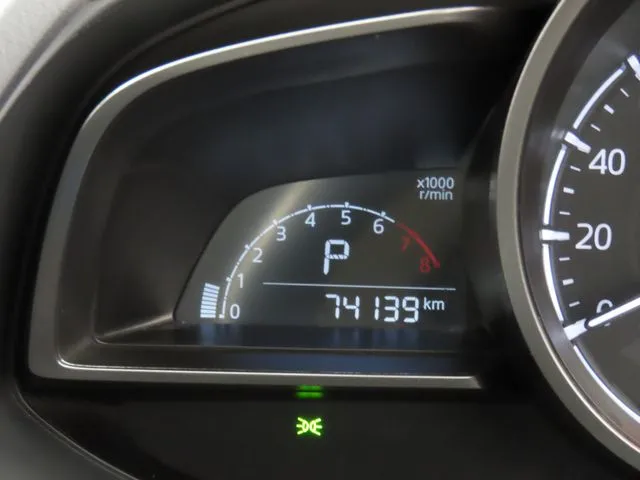 デミオ（マツダ）の車両写真