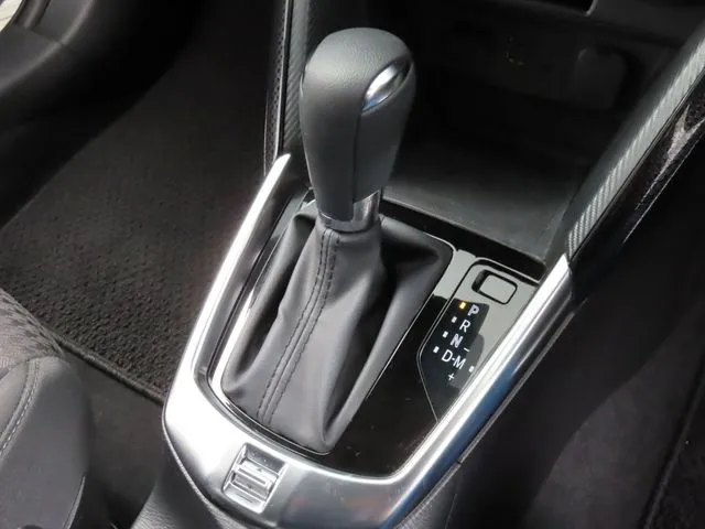 デミオ（マツダ）の車両写真