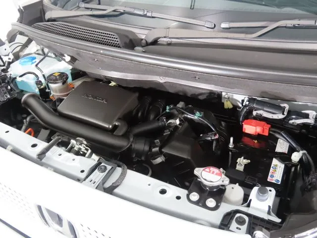 N BOX(ホンダ)の車両写真