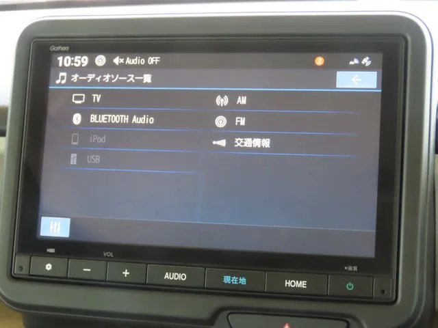 N BOX(ホンダ)の車両写真