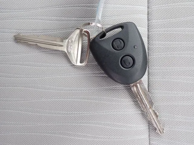 ダイハツ ミラ イース