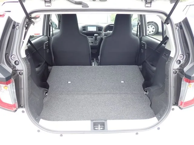 ダイハツ ミラ イース