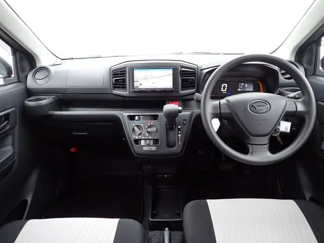 ダイハツ ミラ イース