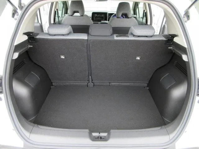 ノート（ニッサン）の車両写真