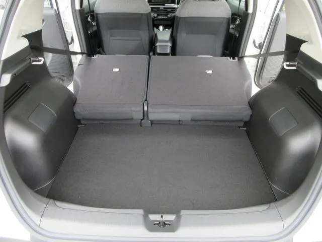 ノート（ニッサン）の車両写真