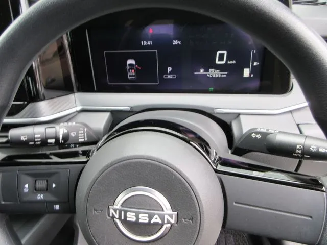 ノート（ニッサン）の車両写真