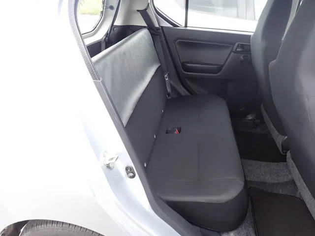 ダイハツ　ミラ　イース