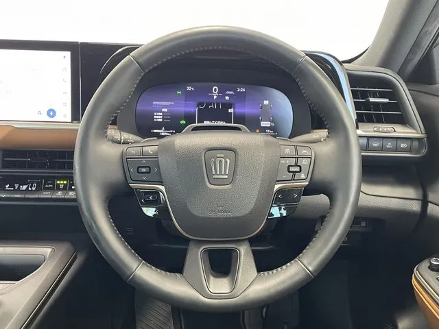 トヨタ　クラウン　クロスオーバー