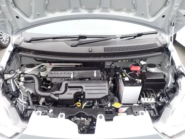 ダイハツ　ミラ　イース