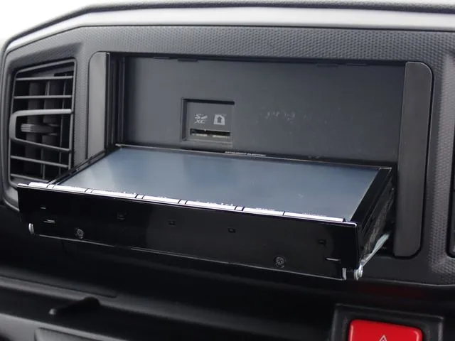 ダイハツ　ミラ　イース