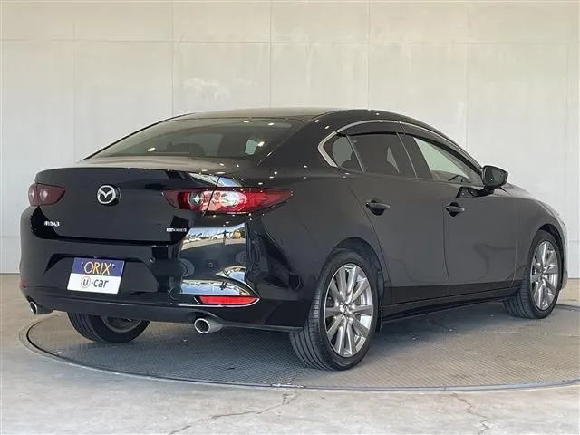 マツダ MAZDA3 セダン