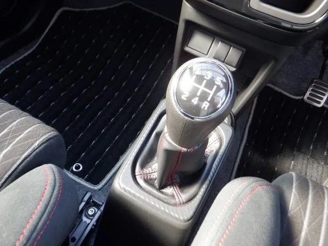 スズキ　アルト　ワークス