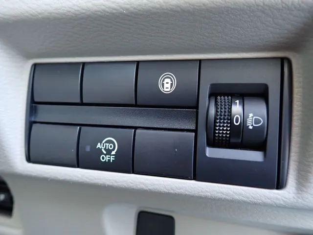 ルークス（ニッサン）の車両写真