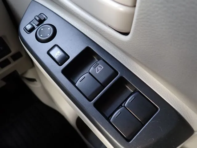 ルークス（ニッサン）の車両写真