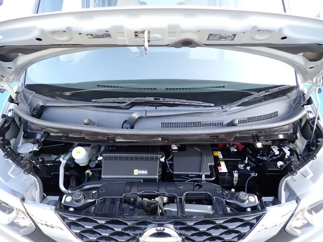 ルークス（ニッサン）の車両写真