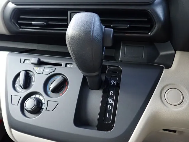 ルークス（ニッサン）の車両写真