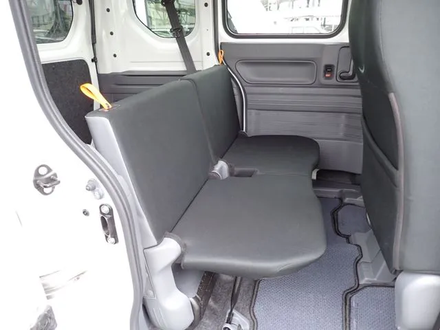 Ｎ－ＶＡＮ　４ＷＤ（ホンダ）の車両写真