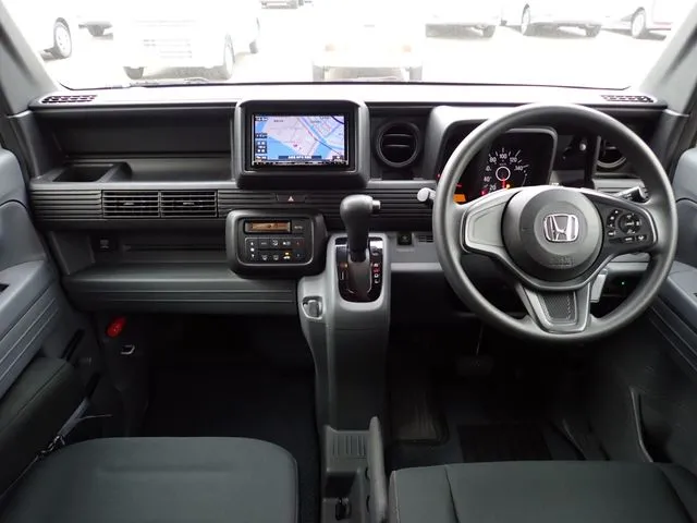 Ｎ－ＶＡＮ　４ＷＤ（ホンダ）の車両写真