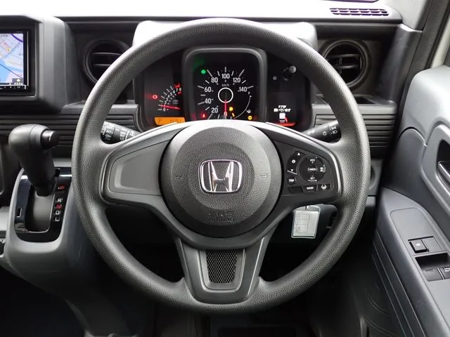 Ｎ－ＶＡＮ　４ＷＤ（ホンダ）の車両写真