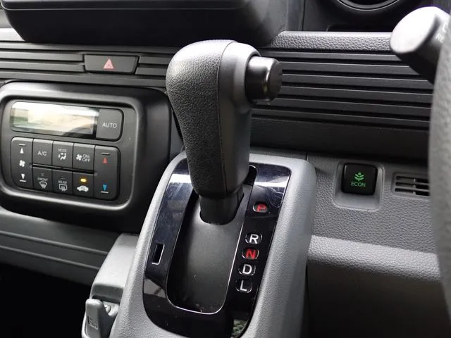 Ｎ－ＶＡＮ　４ＷＤ（ホンダ）の車両写真