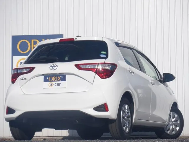 ヴィッツ（トヨタ）の車両写真