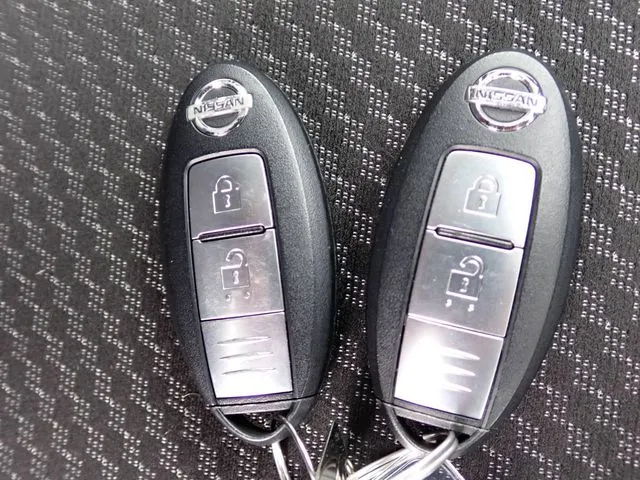 ノート（ニッサン）の車両写真