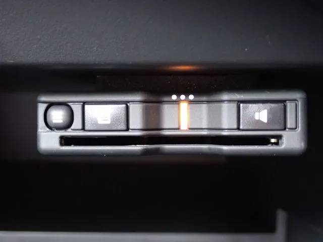 ノート（ニッサン）の車両写真