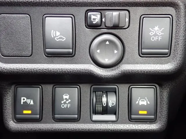 ノート（ニッサン）の車両写真