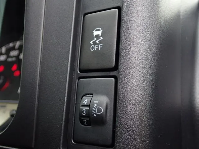 トヨタ　プロボックスバン　２ＷＤ