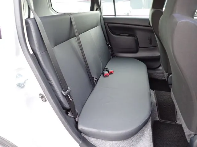 トヨタ　プロボックスバン　２ＷＤ