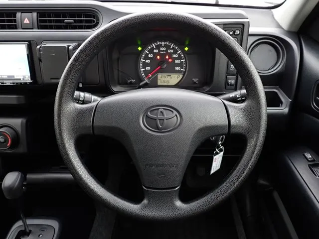 トヨタ　プロボックスバン　２ＷＤ