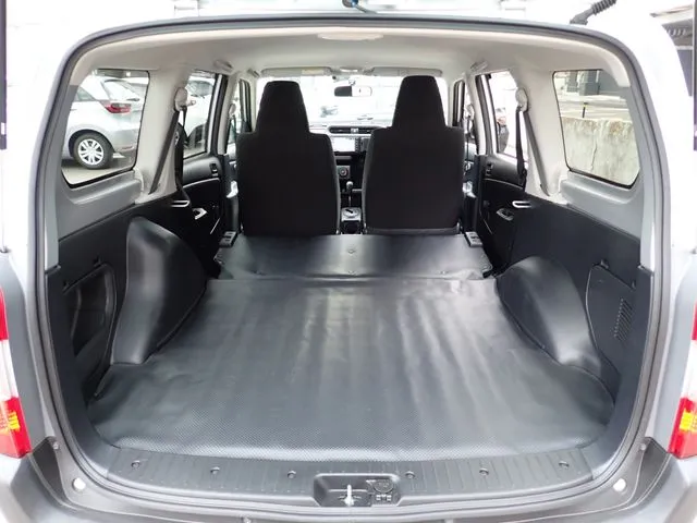 プロボックスバン 4WD(トヨタ)の車両写真