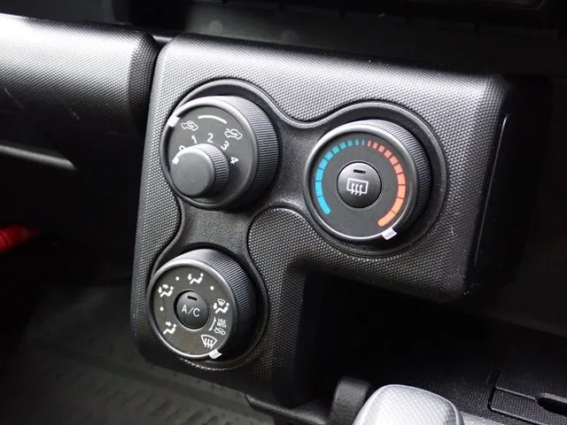 プロボックスバン 4WD(トヨタ)の車両写真