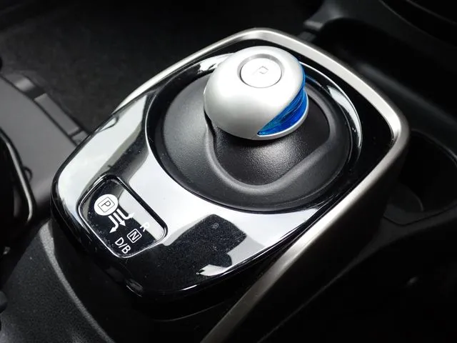 ノート（ニッサン）の車両写真