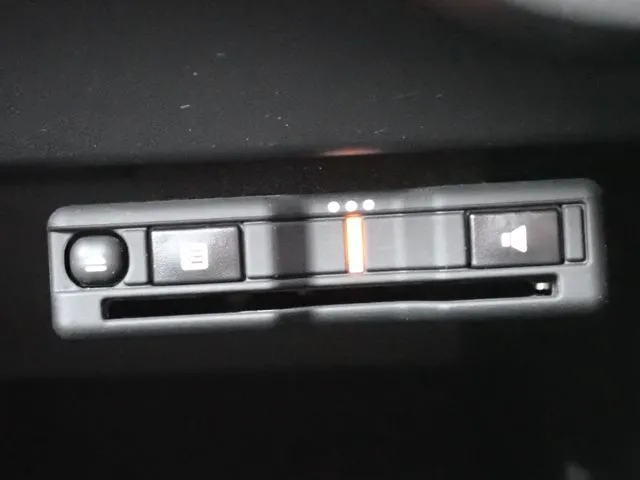 ノート（ニッサン）の車両写真