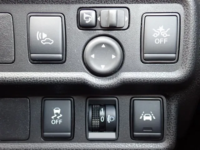 ノート（ニッサン）の車両写真