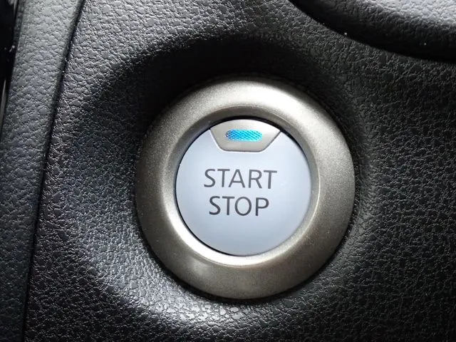 ノート（ニッサン）の車両写真