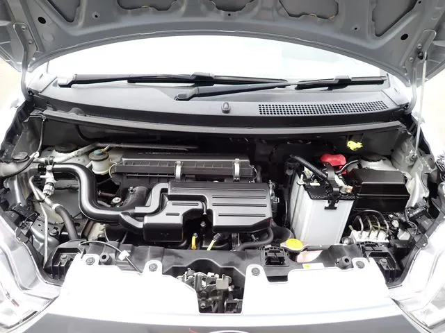 ミラ　イース（ダイハツ）の車両写真