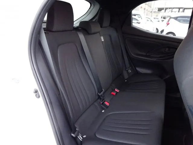 トヨタ　ヤリス