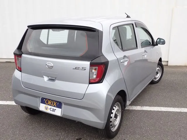 ダイハツ　ミラ　イース