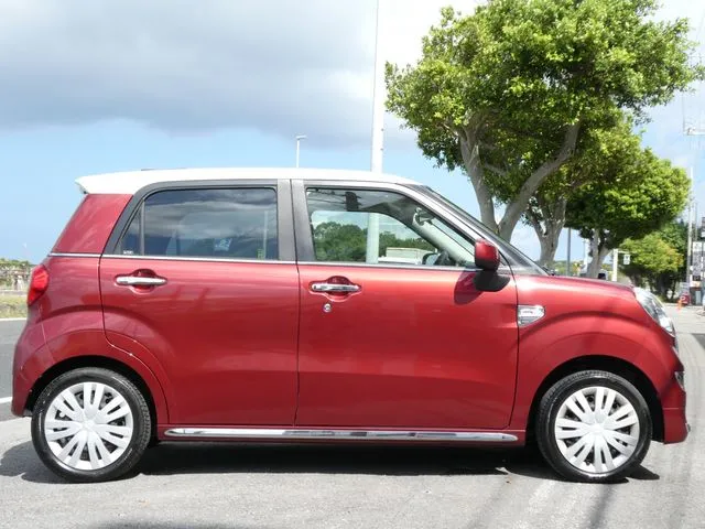 ダイハツ キャスト スタイル