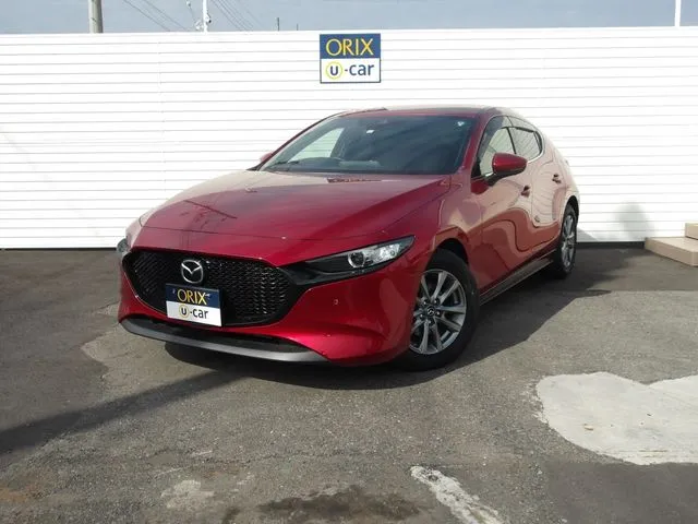 特選中古車　ＭＡＺＤＡ３　ファストバック(マツダ)｜高崎店