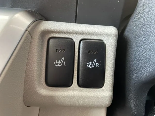 ダイハツ　キャスト　スタイル